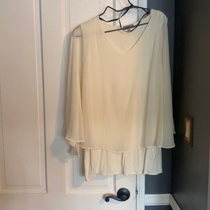 Tanish white blouse in great condition